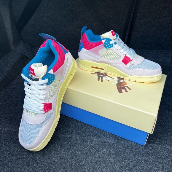 Union Jordan 4 - Picture 3 of 9